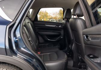 Подержанный автомобиль Mazda CX-5 2020 года (22 фото)