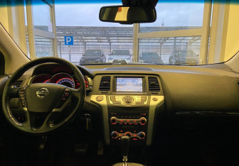 Подержанный автомобиль Nissan Murano Suv 2012 года (8 фото)