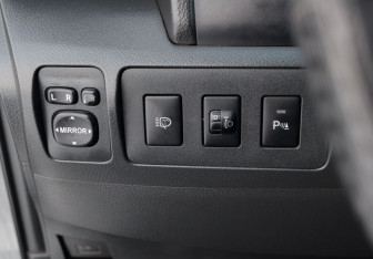 Подержанный автомобиль Toyota Camry Sedan 2011 года (17 фото)