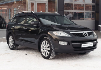 Подержанный автомобиль Mazda CX-9 2008 года (3 фото)