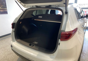 Подержанный автомобиль Kia Sportage 2020 года (8 фото)