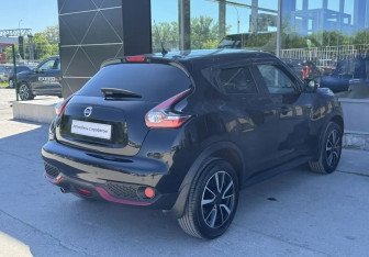 Подержанный автомобиль Nissan Juke 2017 года (5 фото)