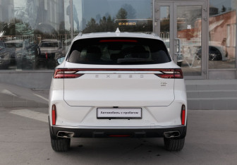 Подержанный автомобиль Exeed TXL 2022 года (6 фото)