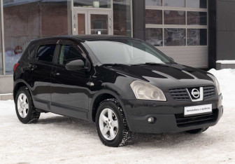 Подержанный автомобиль Nissan Qashqai 2007 года (3 фото)