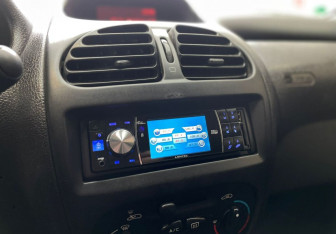 Подержанный автомобиль Peugeot 206 Hatchback 2008 года (12 фото)