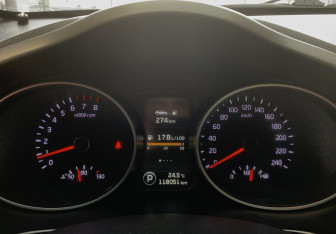 Подержанный автомобиль Kia Sportage 2014 года (11 фото)