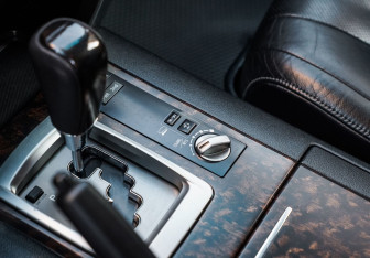 Подержанный автомобиль Toyota Land Cruiser Suv 2012 года (29 фото)