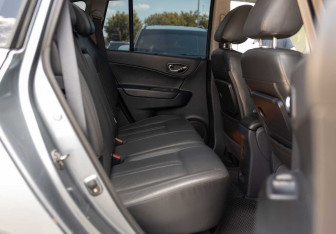 Подержанный автомобиль Renault Koleos 2008 года (22 фото)