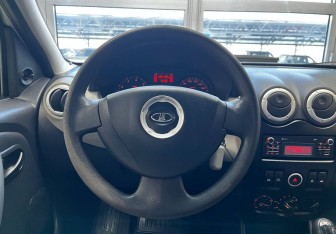 Подержанный автомобиль LADA (ВАЗ) Largus Wagon 2018 года (10 фото)