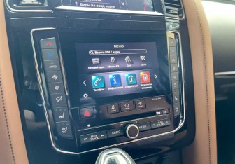 Подержанный автомобиль Infiniti QX80 2021 года (23 фото)