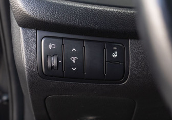 Подержанный автомобиль Kia Ceed Hatchback 2018 года (18 фото)