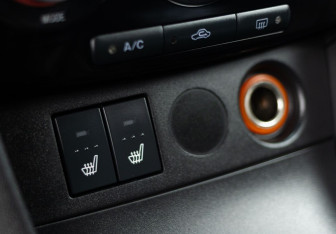 Подержанный автомобиль Mazda 3 Hatchback 2008 года (15 фото)