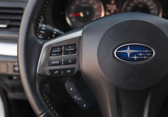 Подержанный автомобиль Subaru Forester Suv 2013 года (12 фото)