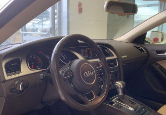 Подержанный автомобиль Audi A5 Liftback 2015 года (13 фото)