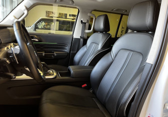 Подержанный автомобиль Tank 300 2023 года (8 фото)