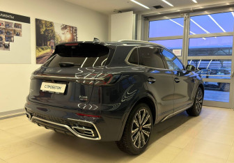 Новый Hongqi HS5 2024 (5 фото)