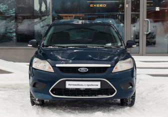 Подержанный автомобиль Ford Focus Hatchback 2011 года (2 фото)