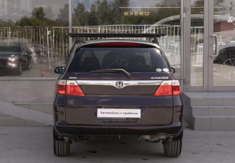 Подержанный автомобиль Honda Airwave 2007 года (6 фото)