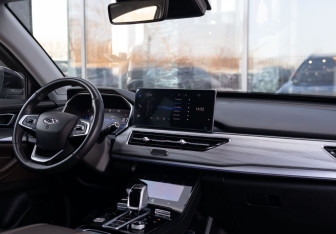 Подержанный автомобиль Chery Tiggo 8 Pro 2022 года (11 фото)