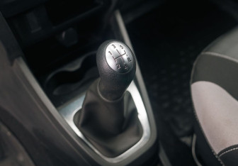 Подержанный автомобиль LADA (ВАЗ) XRAY 2016 года (15 фото)