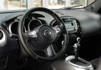 Подержанный автомобиль Nissan Juke 2013 года (11 фото)