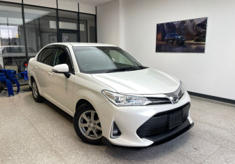 Подержанный автомобиль Toyota Corolla Sedan 2019 года (4 фото)