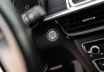 Подержанный автомобиль Kia Optima Sedan 2019 года (15 фото)