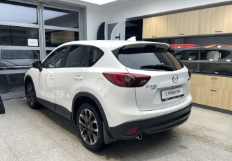 Подержанный автомобиль Mazda CX-5 2015 года (7 фото)