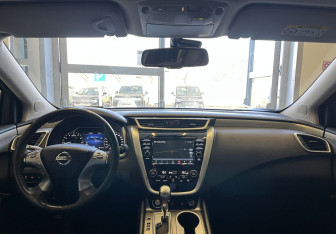 Подержанный автомобиль Nissan Murano Suv 2018 года (9 фото)