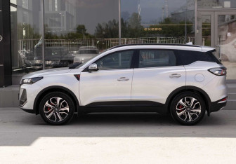 Подержанный автомобиль Chery Tiggo 7 Pro Max 2024 года (8 фото)