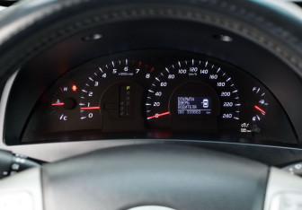 Подержанный автомобиль Toyota Camry Sedan 2011 года (13 фото)