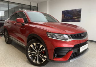 Подержанный автомобиль Geely Tugella 2021 года (3 фото)