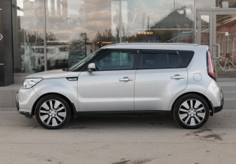 Подержанный автомобиль Kia Soul 2016 года (8 фото)
