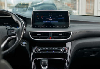Подержанный автомобиль Hyundai Tucson 2020 года (14 фото)