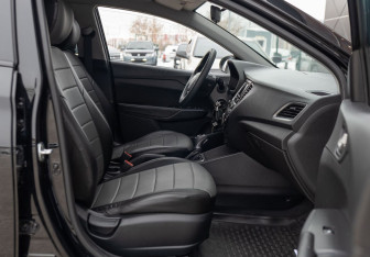 Подержанный автомобиль Hyundai Solaris Sedan 2018 года (18 фото)