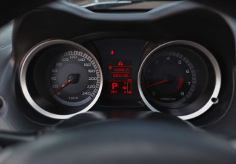Подержанный автомобиль Mitsubishi Lancer Sedan 2008 года (12 фото)