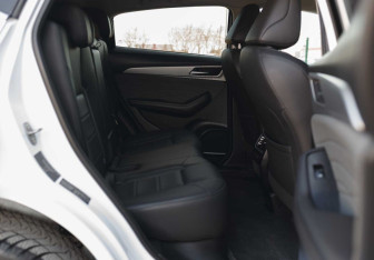 Подержанный автомобиль Haval F7x 2024 года (21 фото)