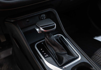 Подержанный автомобиль Москвич 3 2024 года (15 фото)