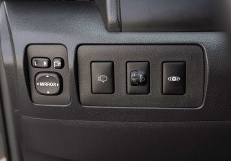 Подержанный автомобиль Toyota Camry Sedan 2008 года (17 фото)
