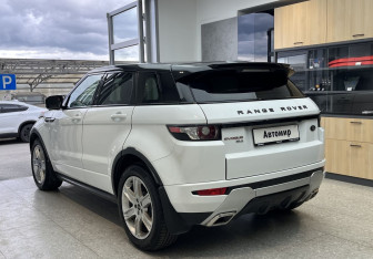 Подержанный автомобиль Land Rover Range Rover Evoque 2013 года (7 фото)