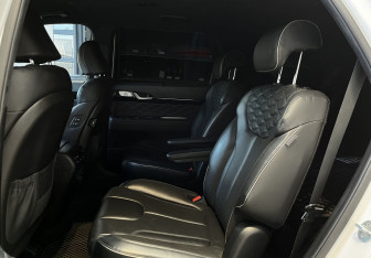 Подержанный автомобиль Hyundai Palisade 2021 года (13 фото)