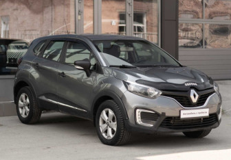 Подержанный автомобиль Renault Kaptur 2017 года (3 фото)