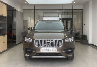 Подержанный автомобиль Volvo XC90 2017 года (2 фото)