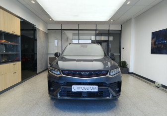 Подержанный автомобиль Geely Tugella 2020 года (2 фото)