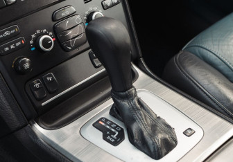 Подержанный автомобиль Volvo XC90 2007 года (14 фото)