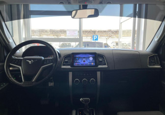 Подержанный автомобиль УАЗ Patriot 2021 года (11 фото)