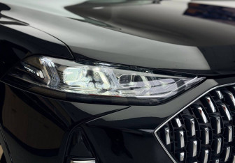 Подержанный автомобиль Wey Coffee 01 2023 года (5 фото)