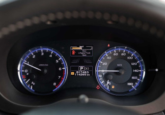 Подержанный автомобиль Subaru Levorg 2019 года (13 фото)