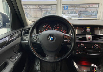 Подержанный автомобиль BMW X3 2015 года (13 фото)
