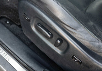 Подержанный автомобиль Toyota Highlander 2011 года (21 фото)